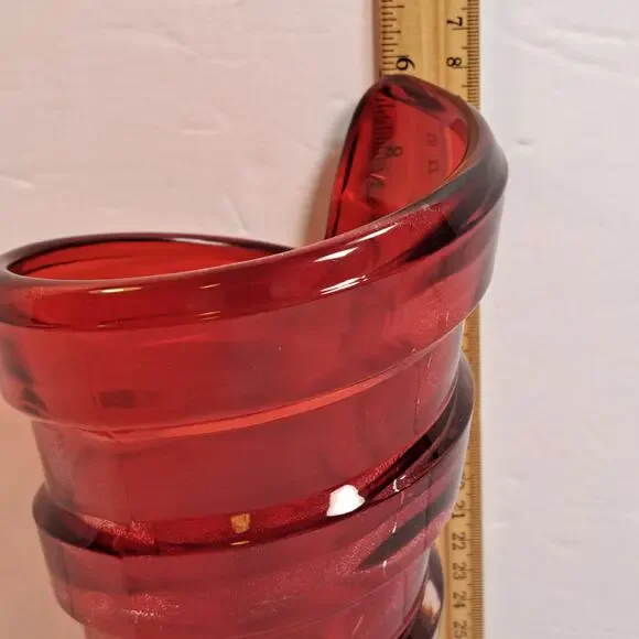 Vintage Ruby Red Spiral Swirl Art Glass Vase 9" Unmarked Centerpiece Flowers